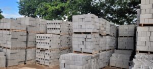 Bloco de concreto de vedação ou estrutural: qual é a diferença?
